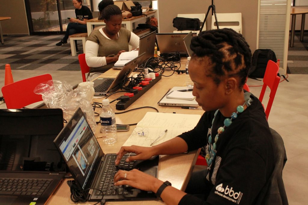 GirlCode Software Development Engineer Learnership 2021 for South Africans GirlCode Software Development Engineer Learnership 2021 for South Africans